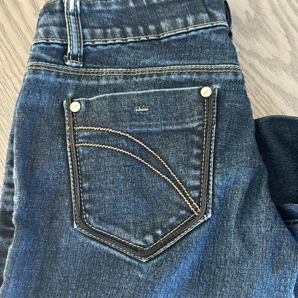 Chloe size 27 jeans - Picture 4 of 7